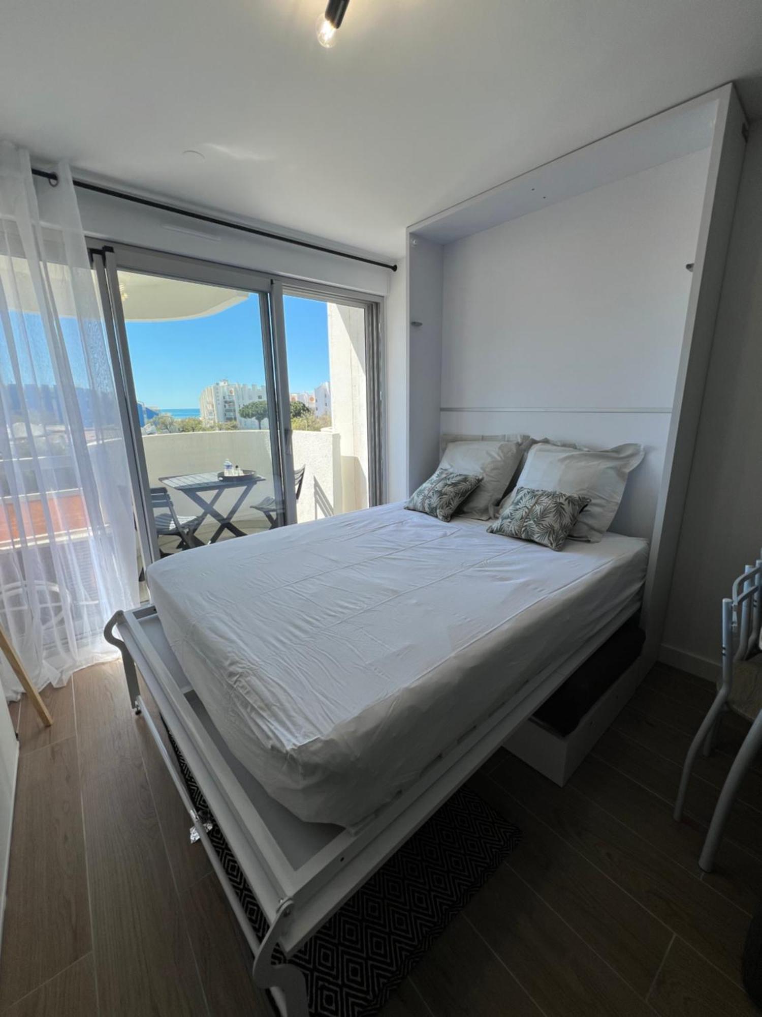 Superbe Studio Cabine Vue Mer 3 Etoiles * ลา กร็องเดอ-ม็อต ภายนอก รูปภาพ